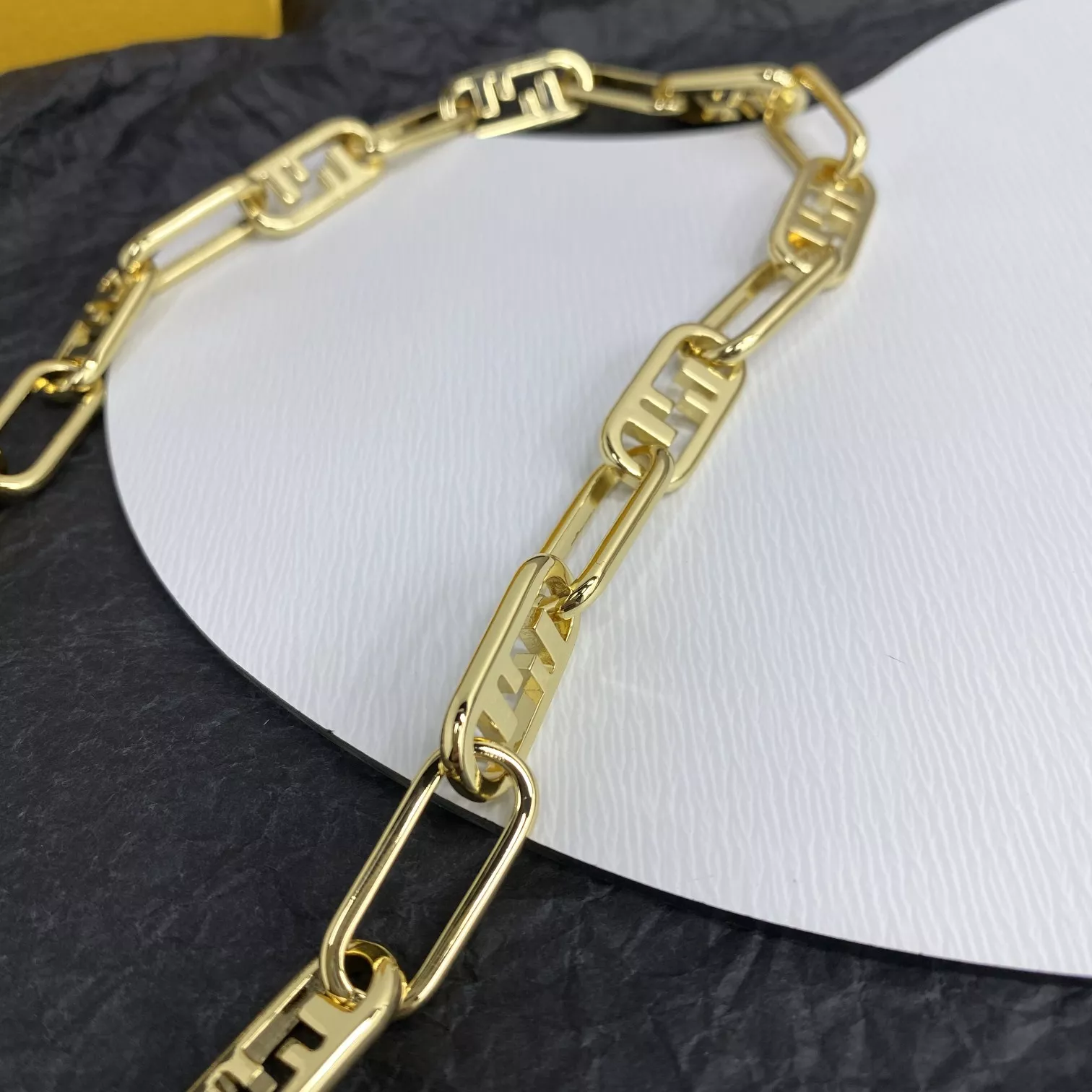 fendi collier s_12711321